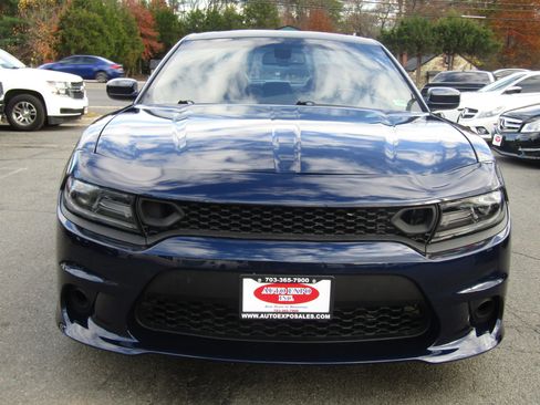 Used 2017 Dodge Charger R/T image 2