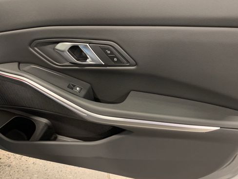 Used 2025 BMW 330i Sedan w/ Convenience Package image 26