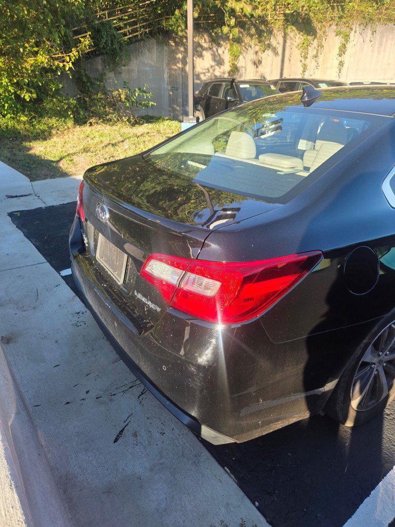 Used 2018 Subaru Legacy 2.5i Limited AWD/4WD image 5