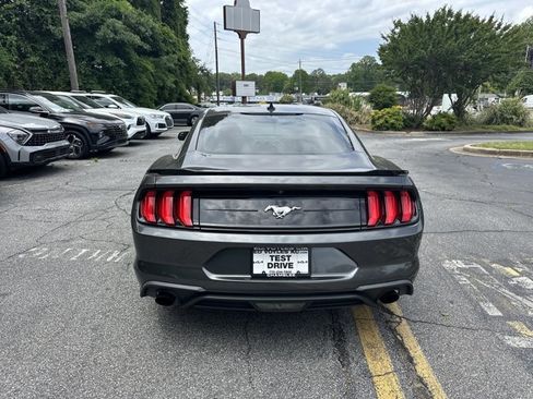Used 2020 Ford Mustang Coupe RWD image 7