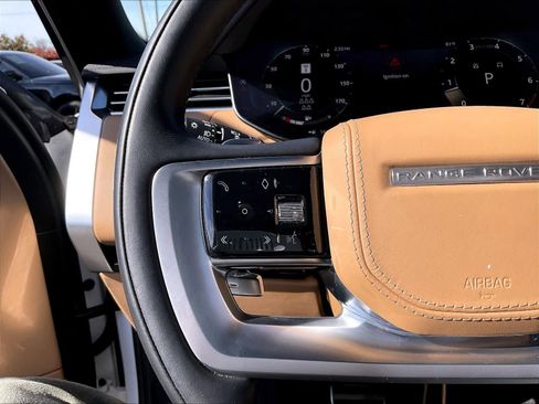 Used 2023 Land Rover Range Rover Long Wheelbase SE image 20