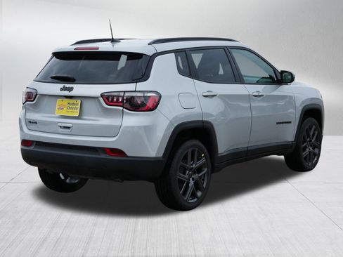 New 2026 Jeep Compass Latitude AWD/4WD image 2