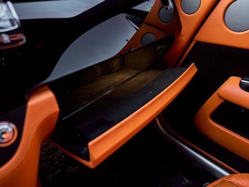 Used 2019 Rolls-Royce Wraith image 75