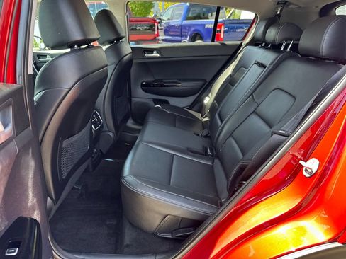 Used 2020 Kia Sportage EX AWD/4WD image 15