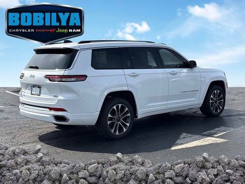 Used 2023 Jeep Grand Cherokee L Overland AWD/4WD image 3