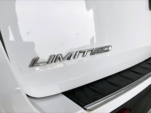 Used 2020 Ford Explorer Limited RWD image 43