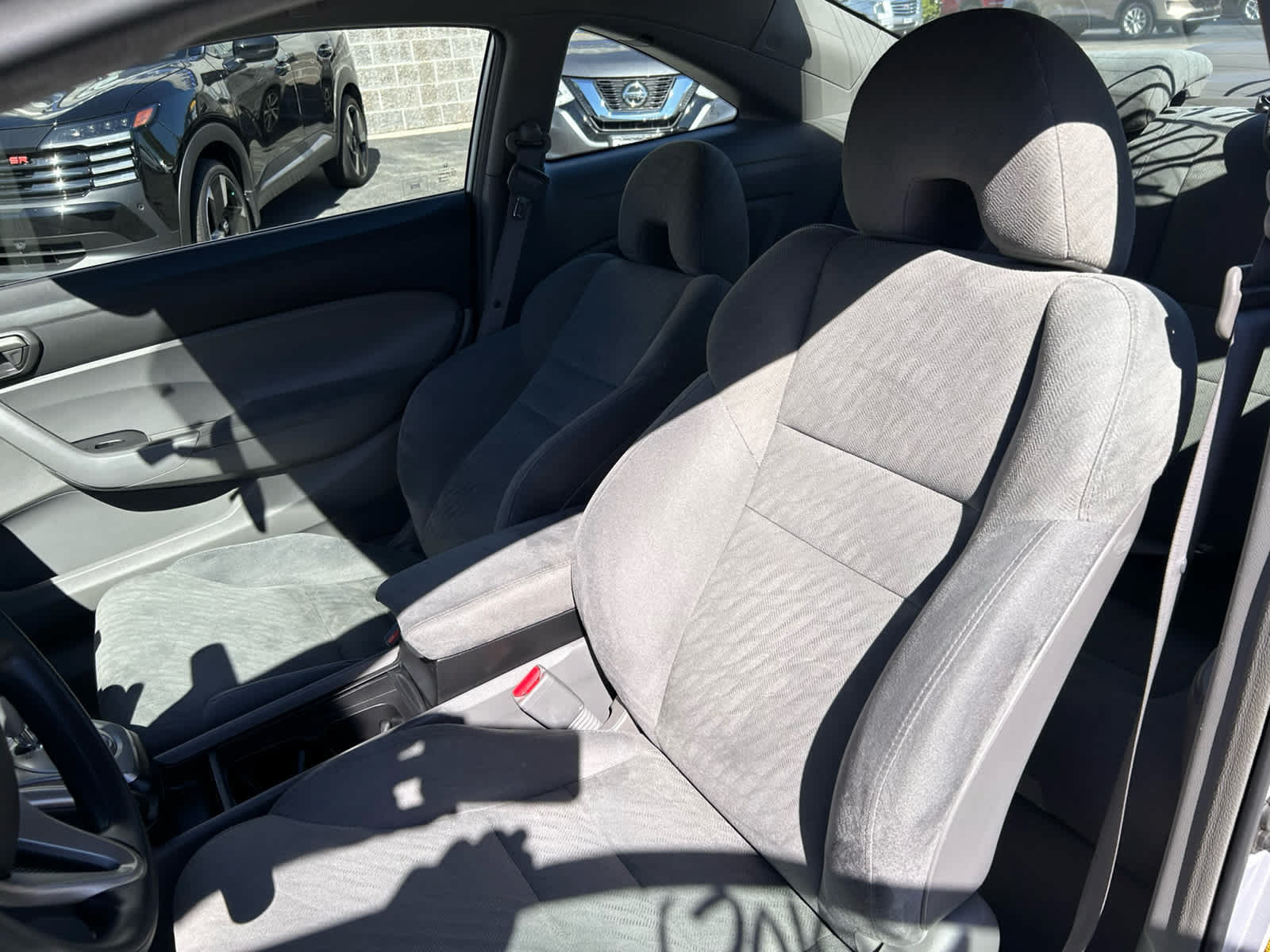 Used 2010 Honda Civic LX image 12