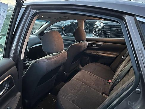 Used 2015 Nissan Altima 2.5 S w/ Power Driver Seat Package FWD image 4
