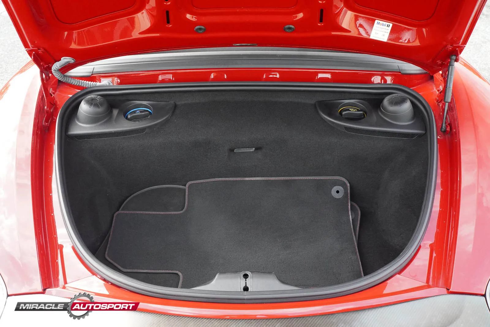 Used 2016 Porsche Boxster GTS RWD image 15