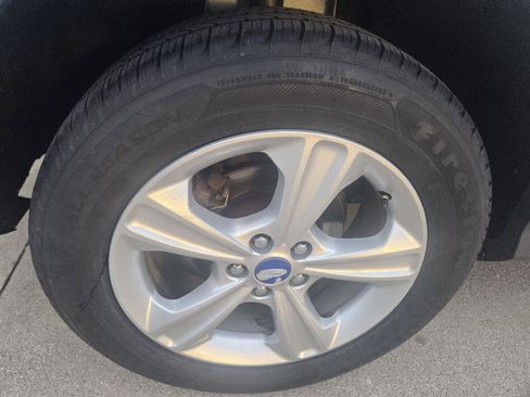 Used 2013 Ford Escape SE image 49