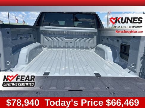 New 2026 GMC Sierra EV Elevation w/ Premium Package image 20