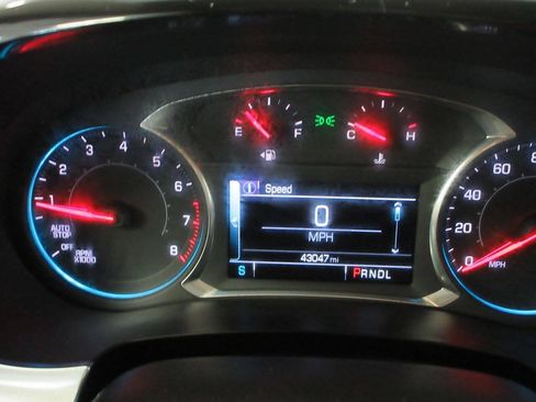 Used 2018 Chevrolet Traverse LT AWD/4WD image 40