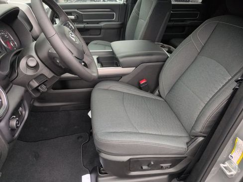 New 2026 RAM 3500 Big Horn AWD/4WD image 14