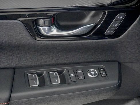 Used 2026 Honda CR-V Sport Touring image 18