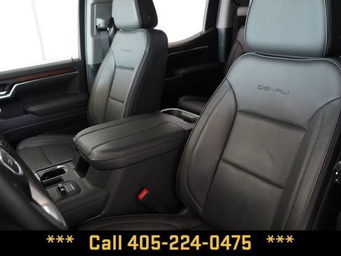 Used 2025 GMC Sierra 1500 Denali w/ Denali Reserve Package AWD/4WD image 24