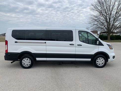 Used 2024 Ford Transit 350 XLT RWD image 10