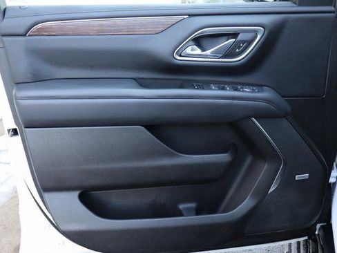 Used 2021 Chevrolet Suburban High Country image 20