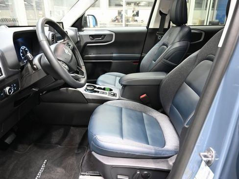 Used 2024 Ford Bronco Sport Outer Banks w/ Tech Package image 9