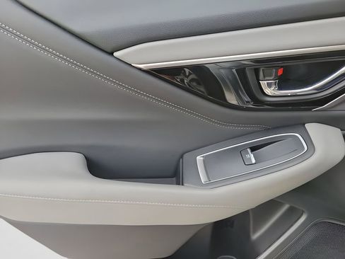 Used 2020 Subaru Outback Limited w/ Popular Package #2 image 8