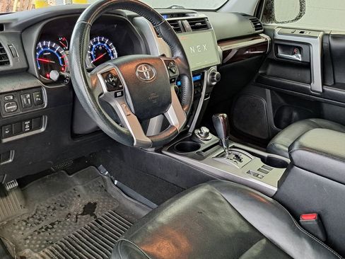 Used 2016 Toyota 4Runner Limited image 8