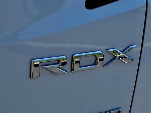 Used 2024 Acura RDX SH-AWD image 30