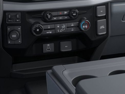 New 2025 Ford F350 XL w/ XL Chrome Package image 15