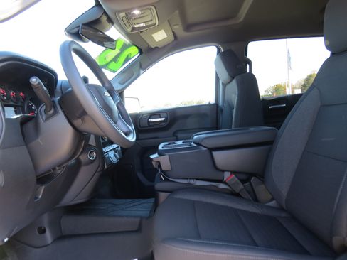 New 2026 Chevrolet Silverado 1500 Custom image 16