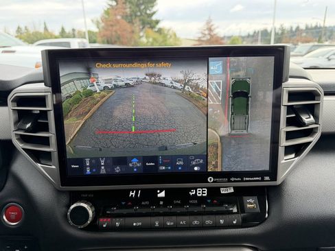 Used 2022 Toyota Tundra Limited image 22