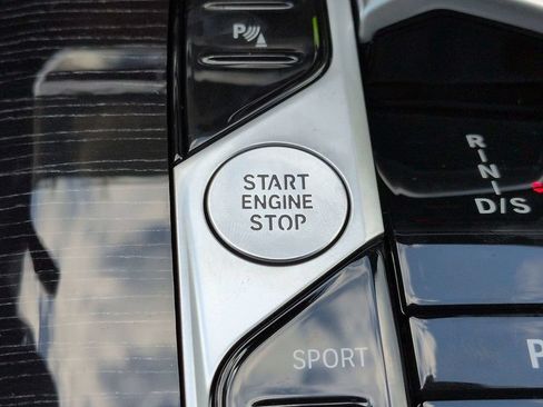 New 2027 BMW X7 xDrive40i w/ M Sport Package AWD/4WD image 29