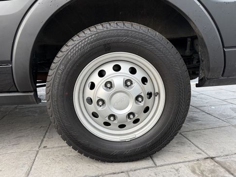 Used 2024 Ford Transit 350 XL image 30