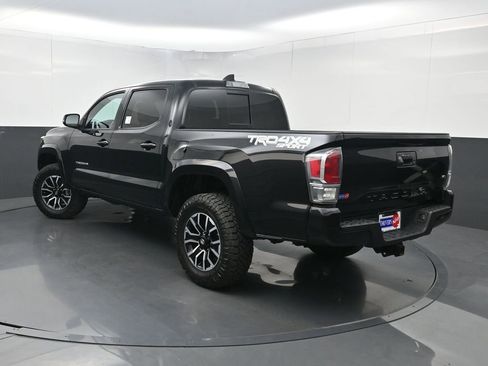 Used 2020 Toyota Tacoma TRD Sport AWD/4WD image 22