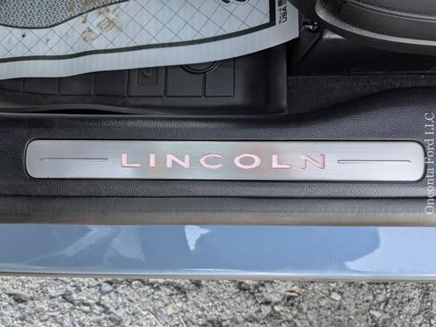 Used 2023 Lincoln Corsair Grand Touring w/ Equipment Group 301A image 19