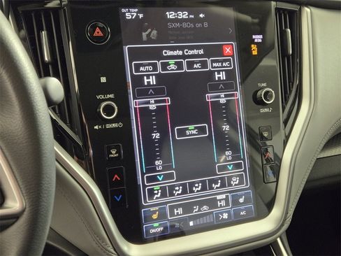 Certified 2025 Subaru Outback Premium image 32