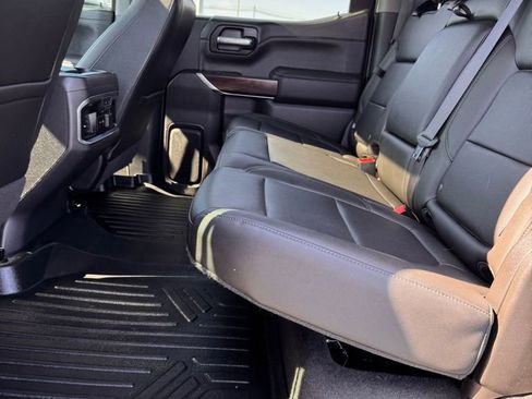 Used 2019 GMC Sierra 1500 SLT w/ SLT Premium Plus Package image 15