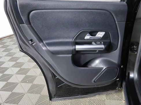 Used 2023 Mercedes-Benz GLA 35 AMG 4MATIC image 20