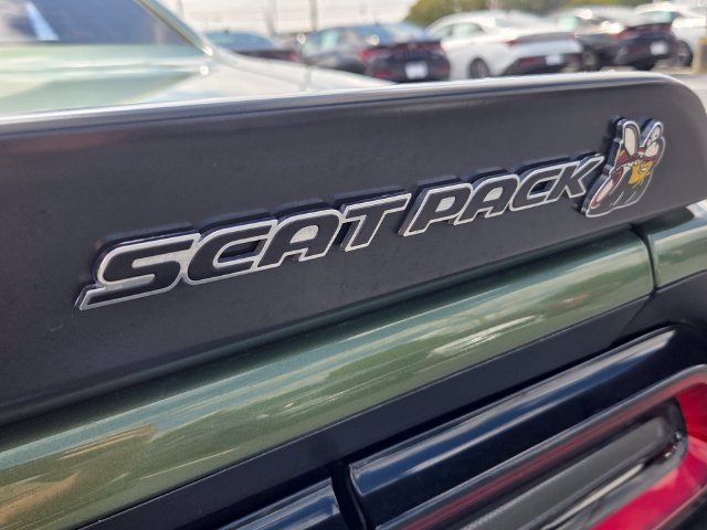 Used 2023 Dodge Challenger R/T Scat Pack RWD image 9