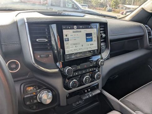Used 2024 RAM 1500 Laramie image 22