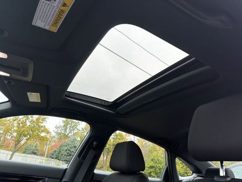 Certified 2025 Honda Civic Sport image 28