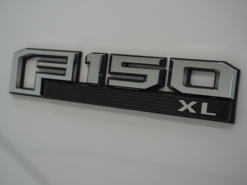Used 2017 Ford F150 XL w/ XL Power Equipment Group AWD/4WD image 7