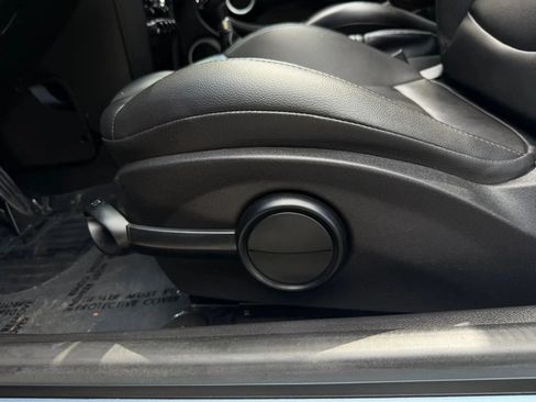 Used 2013 MINI Cooper S FWD image 27