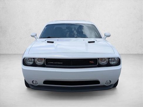 Used 2013 Dodge Challenger R/T RWD image 2
