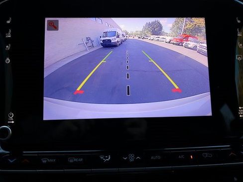 Used 2022 Jeep Wagoneer Series II image 8