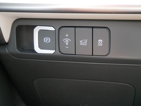 Certified 2026 Hyundai Santa Fe SE AWD/4WD image 25