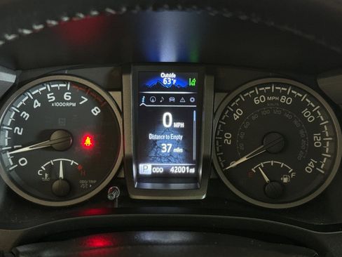 Certified 2022 Toyota Tacoma TRD Pro AWD/4WD image 24