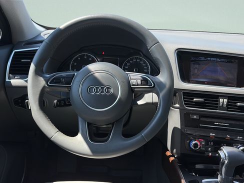 Used 2015 Audi Q5 3.0T Premium Plus w/ Technology Package AWD/4WD image 13