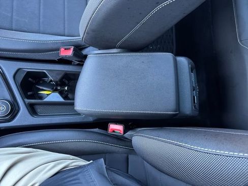 Certified 2023 Volkswagen Taos SE w/ Panoramic Sunroof Package image 28