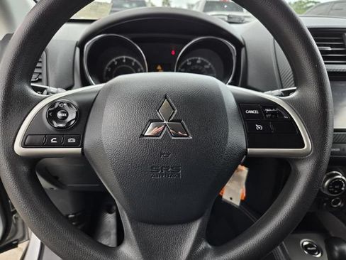 Used 2025 Mitsubishi Outlander Sport LE AWD/4WD image 7