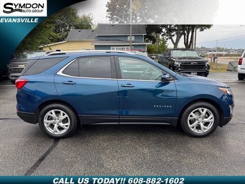 Used 2021 Chevrolet Equinox LT image 2