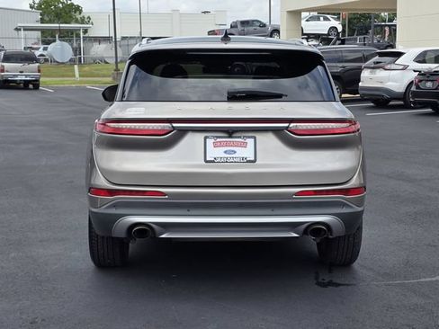 Used 2021 Lincoln Corsair Reserve w/ Equipment Group 201A FWD image 5