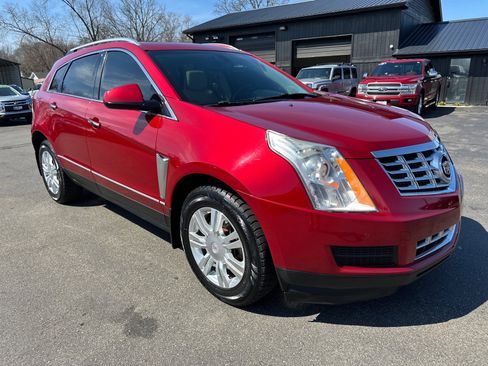 Used 2013 Cadillac SRX Luxury image 1